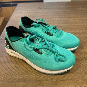 Under Armour HOVR Sonic Running Shoes